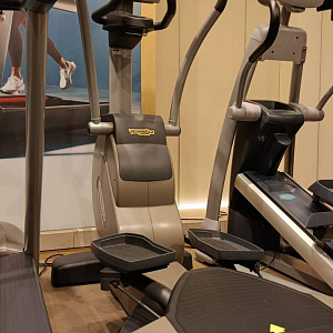 Эллиптический тренажер Technogym Cardio Crossover 700 LED Купить Эллиптический тренажер Technogym Cardio Crossover 700 LED в Москве