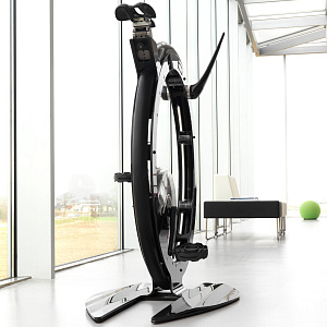 Вертикальный велотренажер Ciclotte Велотренажер вертикальный Ciclotte Carbon Fiber черный Купить Вертикальный велотренажер Ciclotte Велотренажер вертикальный Ciclotte Carbon Fiber черный в Москве