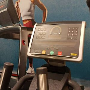 Эллиптический тренажер Technogym Cardio Crossover 700 LED Купить Эллиптический тренажер Technogym Cardio Crossover 700 LED в Москве